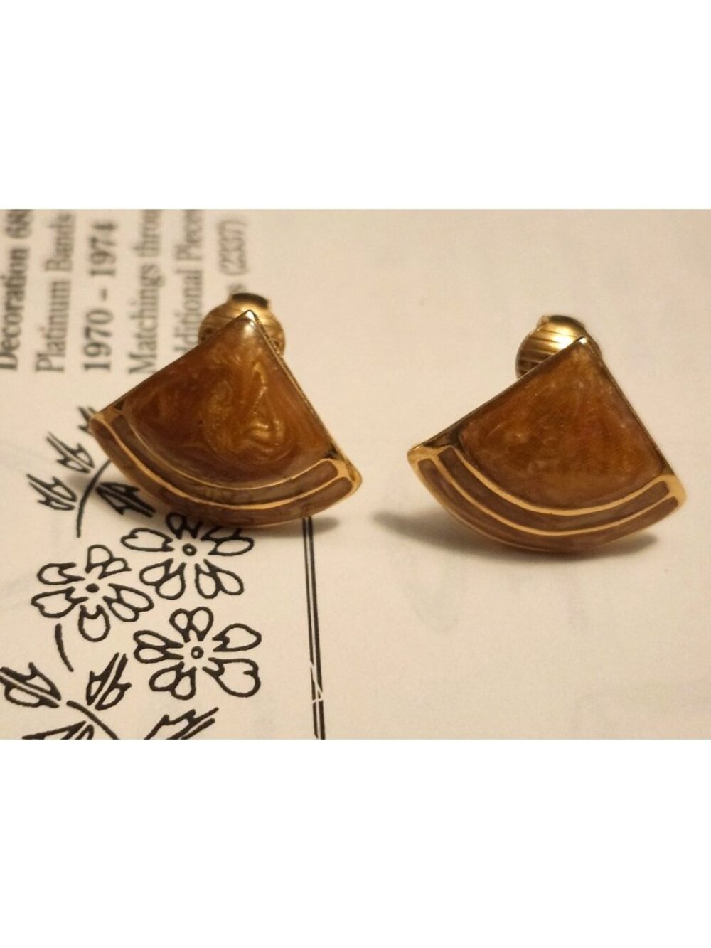 SALE 2/$12 Triangle Fan Shape Vintage Clip On Earrings